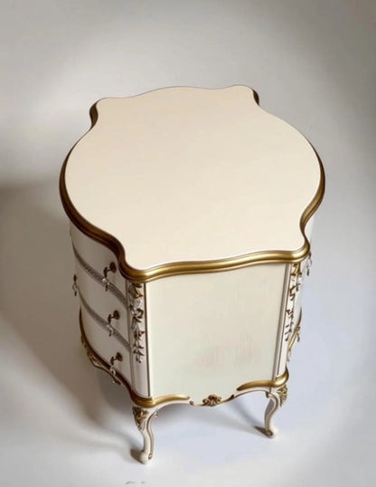 Aurevia Dressing Table – Luxury Ivory & Gold Wooden Vanity with Mirror | Classic Hand-Carved Bedroom Furniture