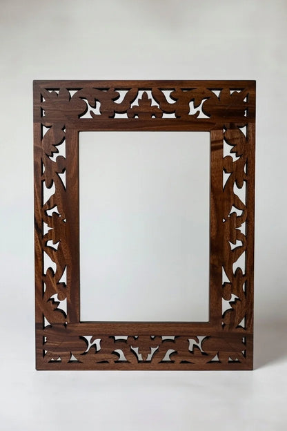 Classic Arabesque Wooden Photo Frame | Handmade Decor