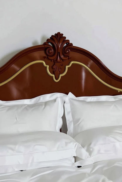 Grandeur Classic French King Size Bed with Nightstands - | Hand Carved | Solid Wood-Mahogany | Luxury Antique